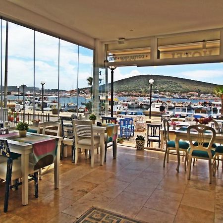 Larimar Boutique Hotel Чесме Екстериор снимка