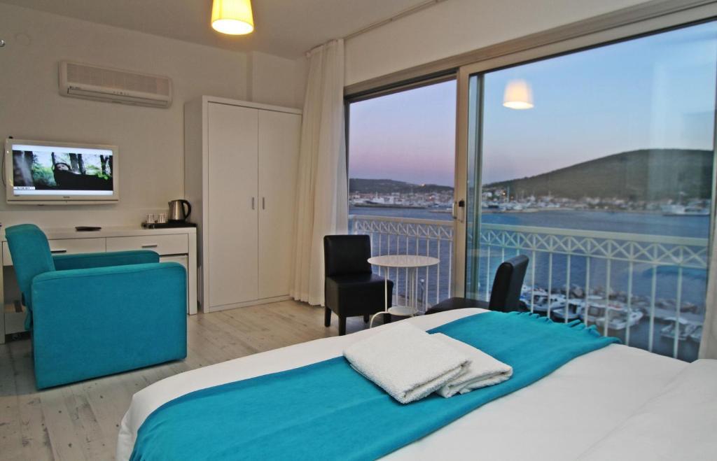 Larimar Boutique Hotel Чесме Екстериор снимка